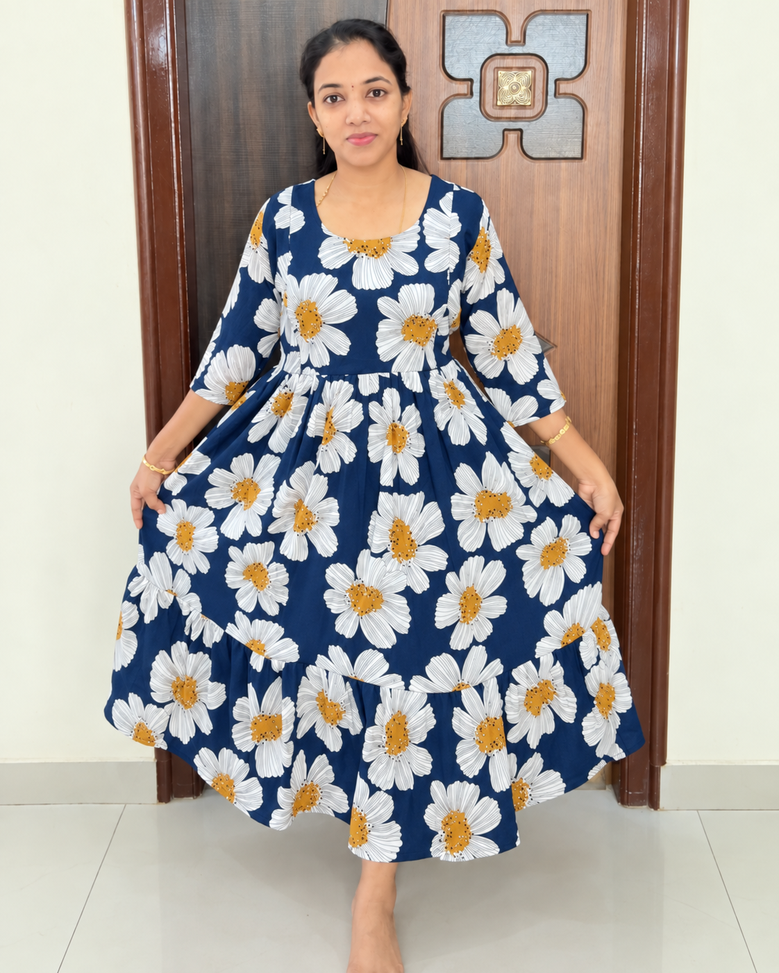 Budget Friendly Delta Crush Feeding Maxi-Blue