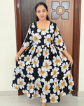 Budget Friendly Delta Crush Feeding Maxi-Black