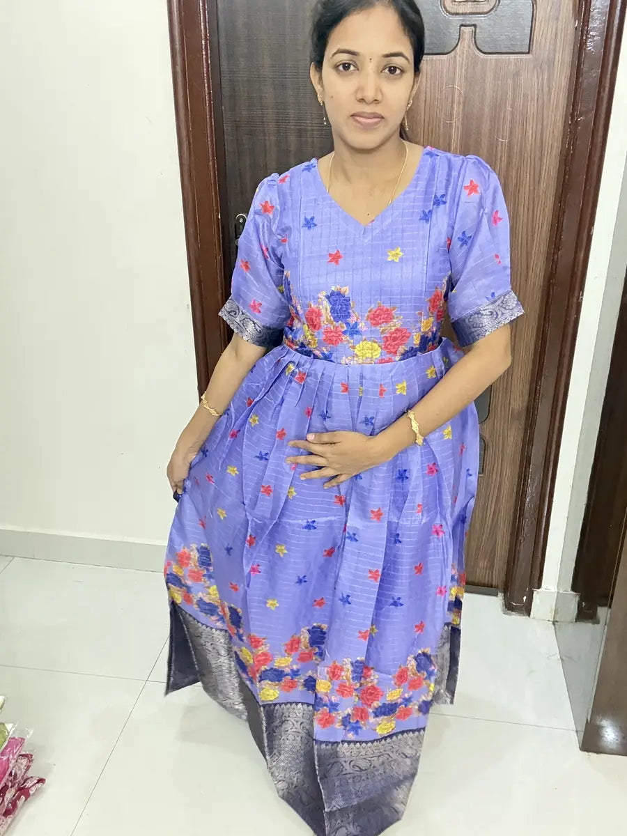 Jamdhani Silk With Zari And Border Work